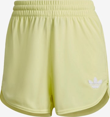 ADIDAS ORIGINALS - Pantalón en amarillo: frente