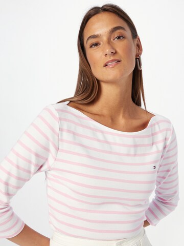 TOMMY HILFIGER T-shirt 'AISHA' i rosa