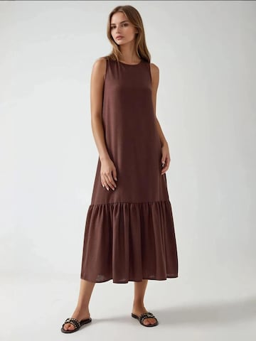 Hiccup Jurk in Bruin