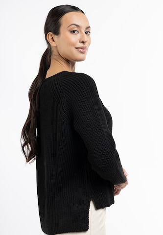 Pull-over 'Caissa' faina en noir