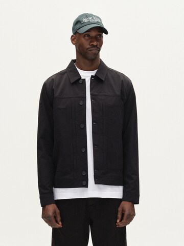 GABBA Tussenjas 'Koy' in Zwart: voorkant