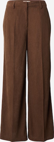 RÆRE by Lorena Rae Lużny krój Spodnie w kant w kolorze brązowy: przód