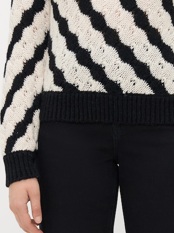 Vero Moda Tall Sweter 'VMBUBLY' w kolorze czarny