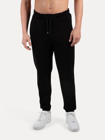 Effilé Pantalon Smilodox en noir : devant