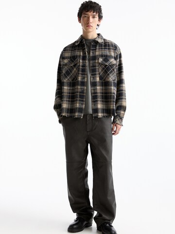 Pull&Bear Comfort fit Srajca | modra barva