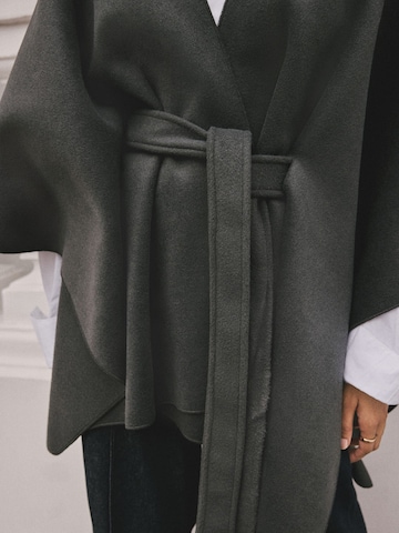 Next Cape in Grey