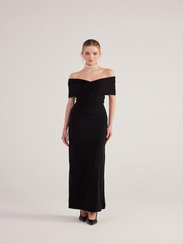 HOLLY LOLLY Evening dress in Black: front