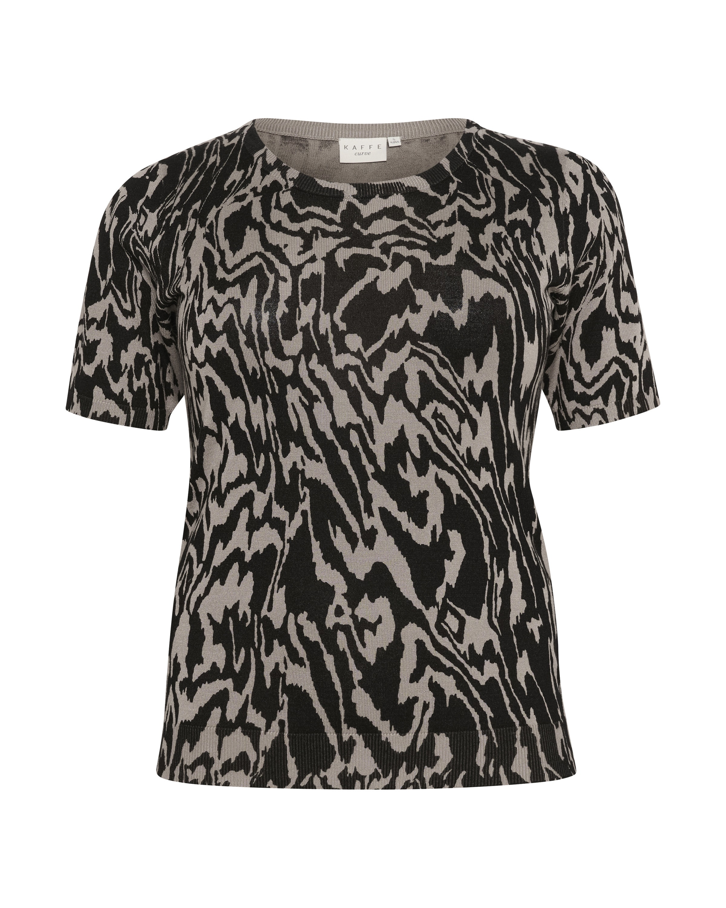 KAFFE CURVE Pullover 'Lizzy' in Schwarz: Vorderseite