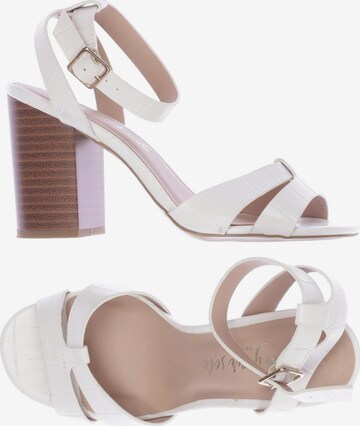 NEW LOOK Sandals & High-Heeled Sandals in 38 in White: front