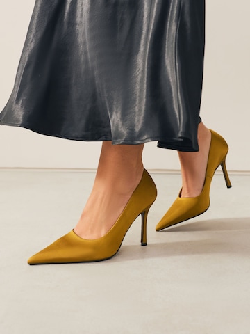 Escarpins 'Forever Comfort' Next en jaune