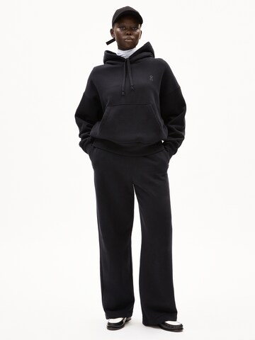 ARMEDANGELS Sweter w kolorze czarny
