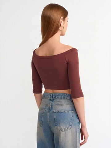 Camicia da donna di Dilvin in rosso