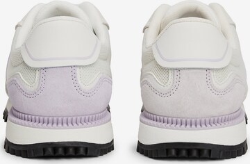 Tommy Jeans Sneakers in Purple
