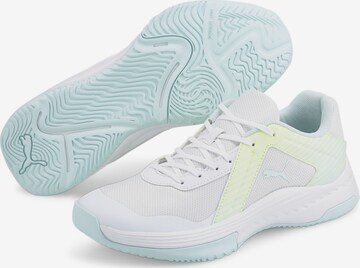 PUMA Sportschoen in Wit: voorkant