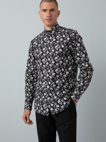 Regular fit Camicia di Next in nero: frontale