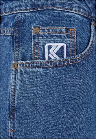 Loosefit Jeans cargo Karl Kani en bleu