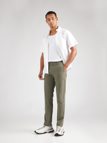 Dockers Normalny krój Chinosy 'GO AIRWEAVE' w kolorze zielony