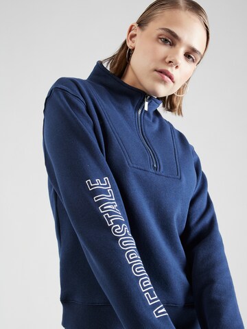 AÉROPOSTALE Sweatshirt in Blau