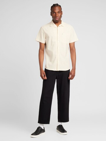 Clean Cut Copenhagen - Regular Fit Camisa 'Bowling Miguel' em bege