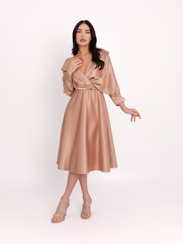 Robe de soirée acob a porter en beige