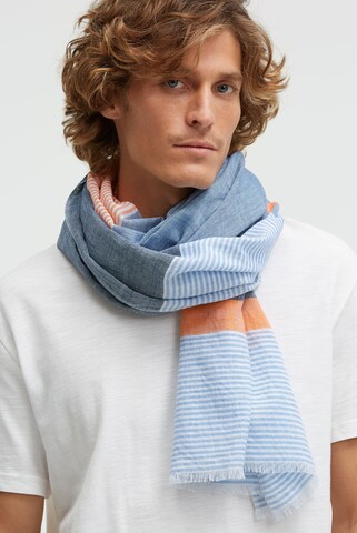 CAMP DAVID Scarf in Orange: front