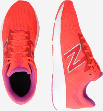 new balance - Zapatillas de running 'Road' en rojo