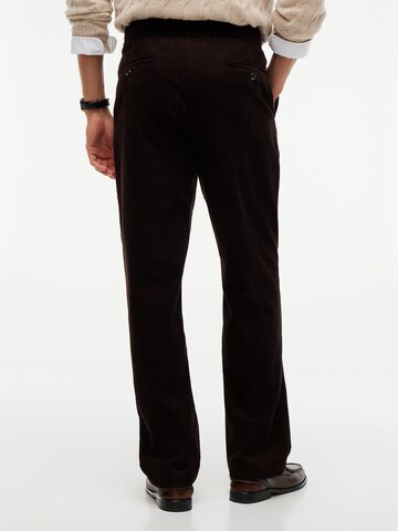 TOMMY HILFIGER Regular Chino Pants 'Dover' in Brown
