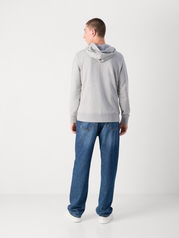Sweat-shirt GANT en gris