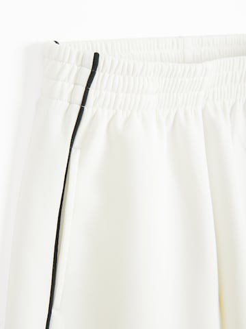 Cool Club Loosefit Kalhoty – bílá
