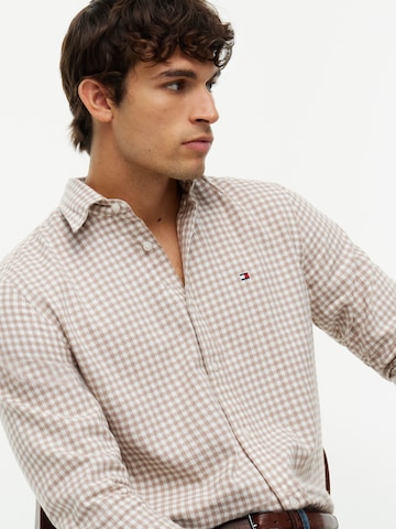 TOMMY HILFIGER Regular Fit Paita värissä beige