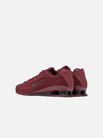 NIKE Σνίκερ χαμηλό 'Shox Z' σε κόκκινο