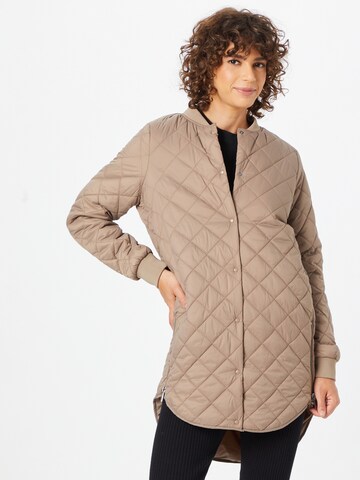 Veste mi-saison 'Hayle' VERO MODA en marron : devant