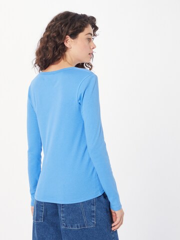 UNITED COLORS OF BENETTON Shirt in Blau