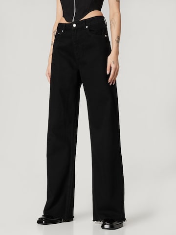 RÆRE by Lorena Rae Jeans 'Mara' in Black: front