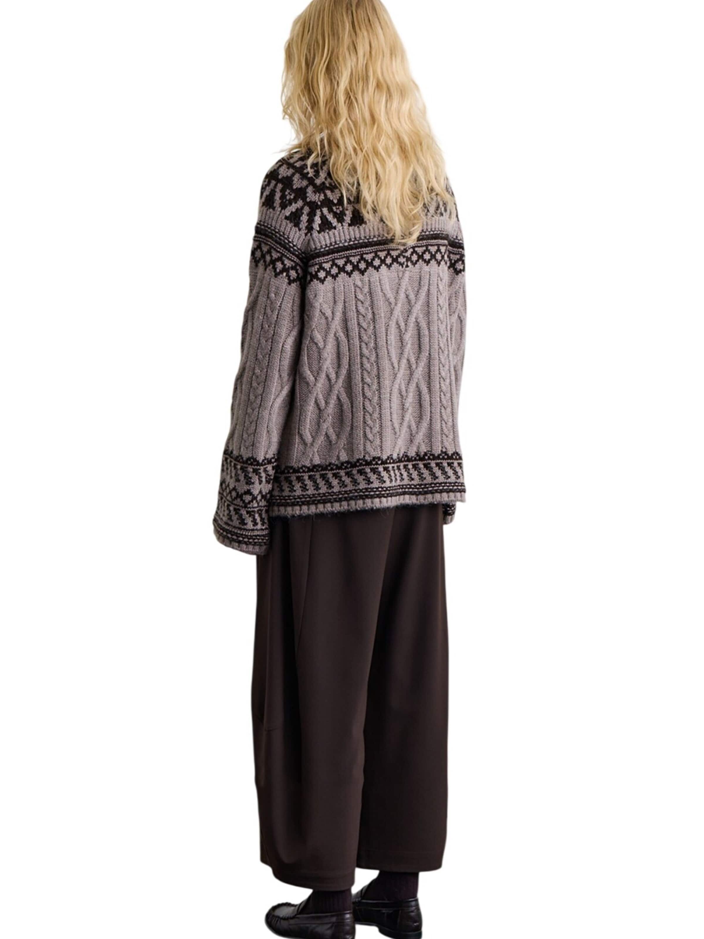 MANUKA Sweater in Grey