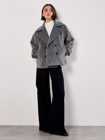 Apricot - Chaqueta tradicional en gris