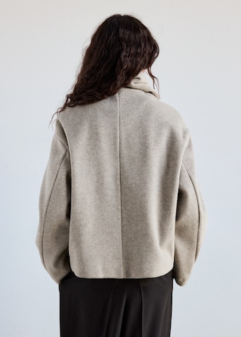 MANGO Tussenjas in Bruin