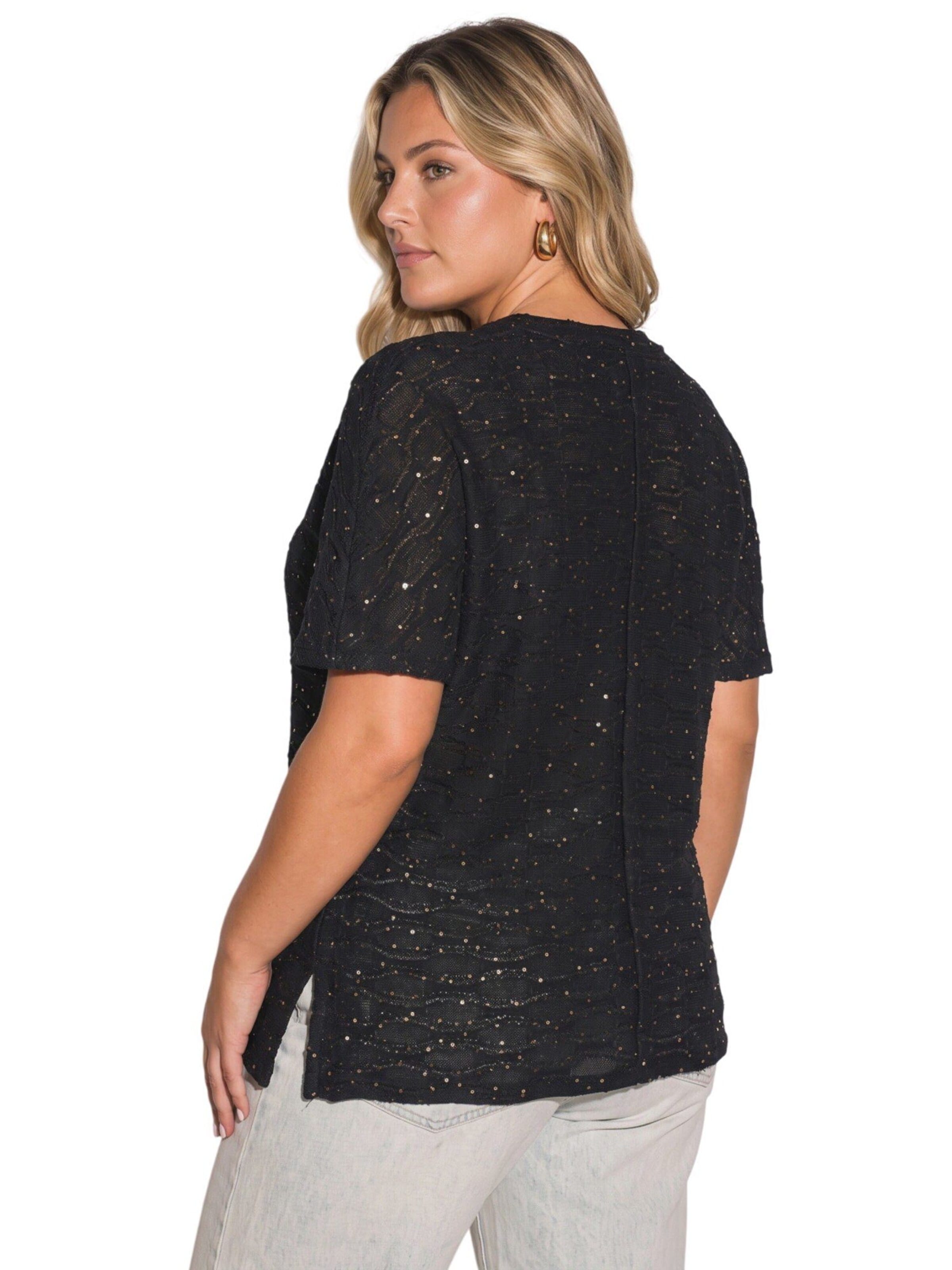 Shape Of You Blouse in Black