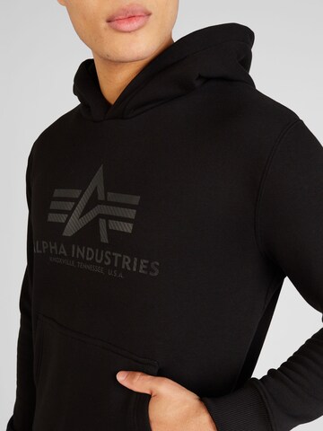 ALPHA INDUSTRIES Sweatshirt in Zwart