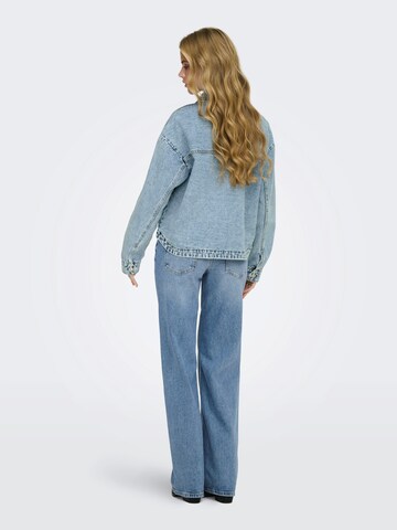 Geacă de primăvară-toamnă de la ONLY pe albastru