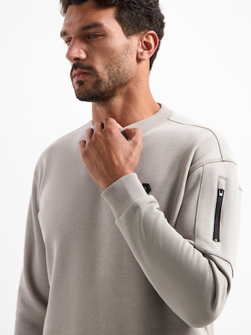 No Excess - Sweatshirt em cinzento