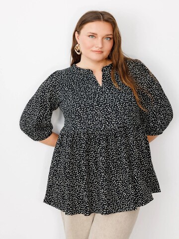 Shape Of You Tunika in Schwarz