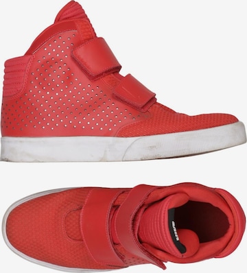 NIKE Sneaker 43 in Rot: Vorderseite