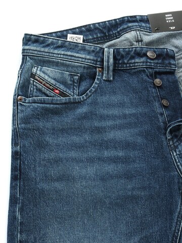 regular Jeans 'MARKEE R07XR' di DIESEL in blu