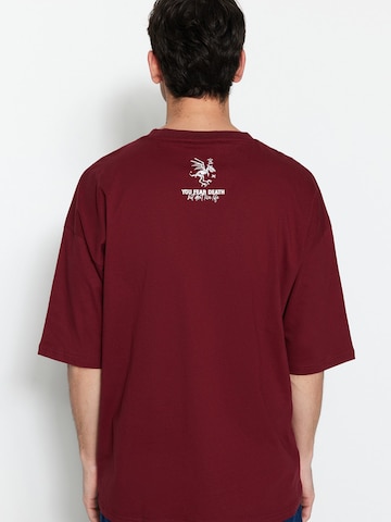 Trendyol Футболка в Красный