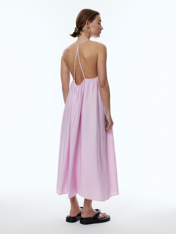 EDITED Dress 'Finnja' in Pink