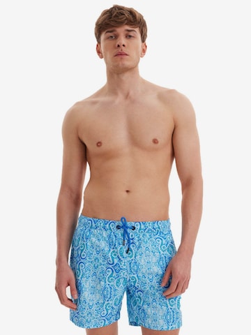 Shorts de bain 'Mart' WESTMARK LONDON en bleu : devant