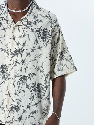 VAMOS CLO Comfort Fit Πουκάμισο 'Virginia Beach' σε λευκό