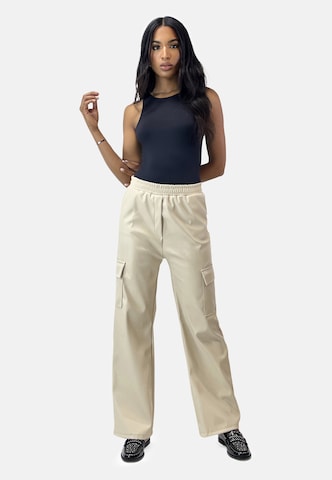 Elara Loosefit Cargobyxa i beige: framsida