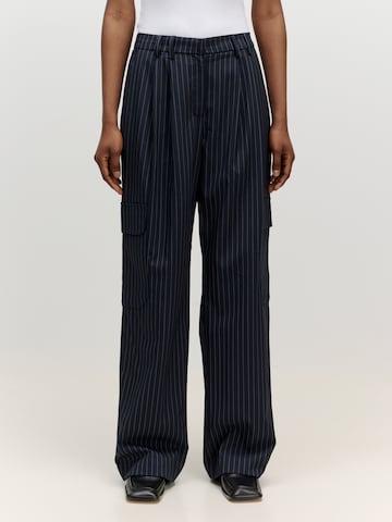 EDITED - Tapered Pantalón 'Eleanor' en azul: frente